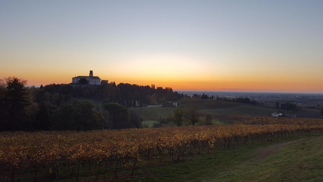 Pie Castello Panzió Susegana Kültér fotó