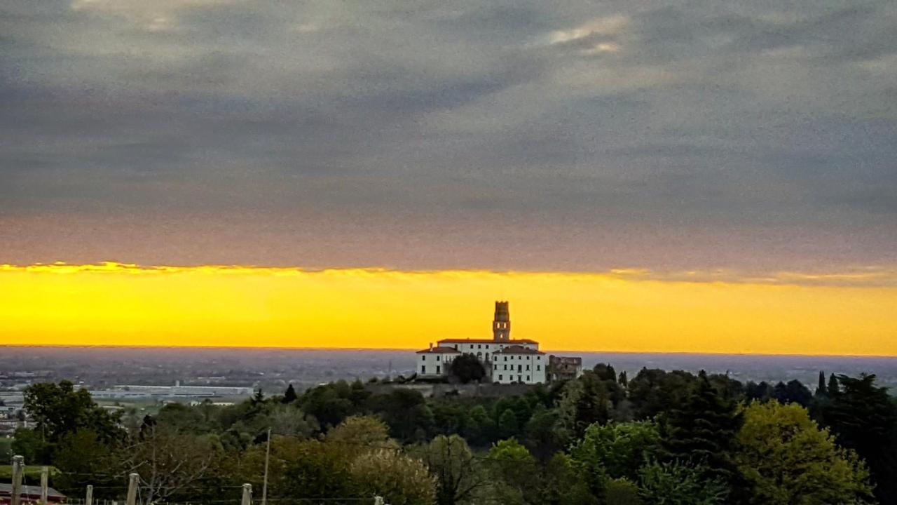 Pie Castello Panzió Susegana Kültér fotó